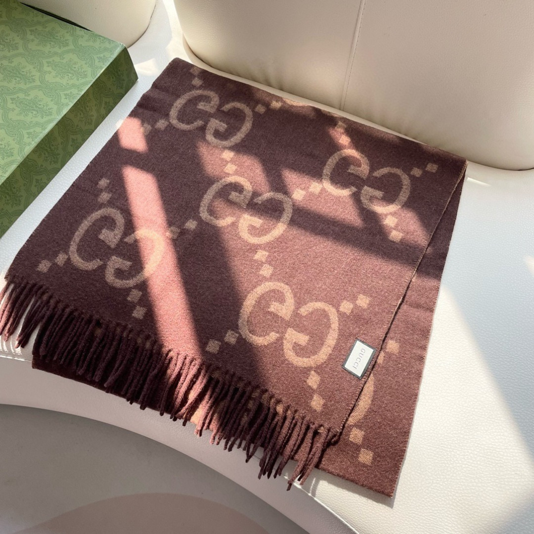 2025Gucci最新款 👍稀有品质😵😵太好看了❤️Gucci最新ZG同步款‼️图案真的超级好看啊~就喜