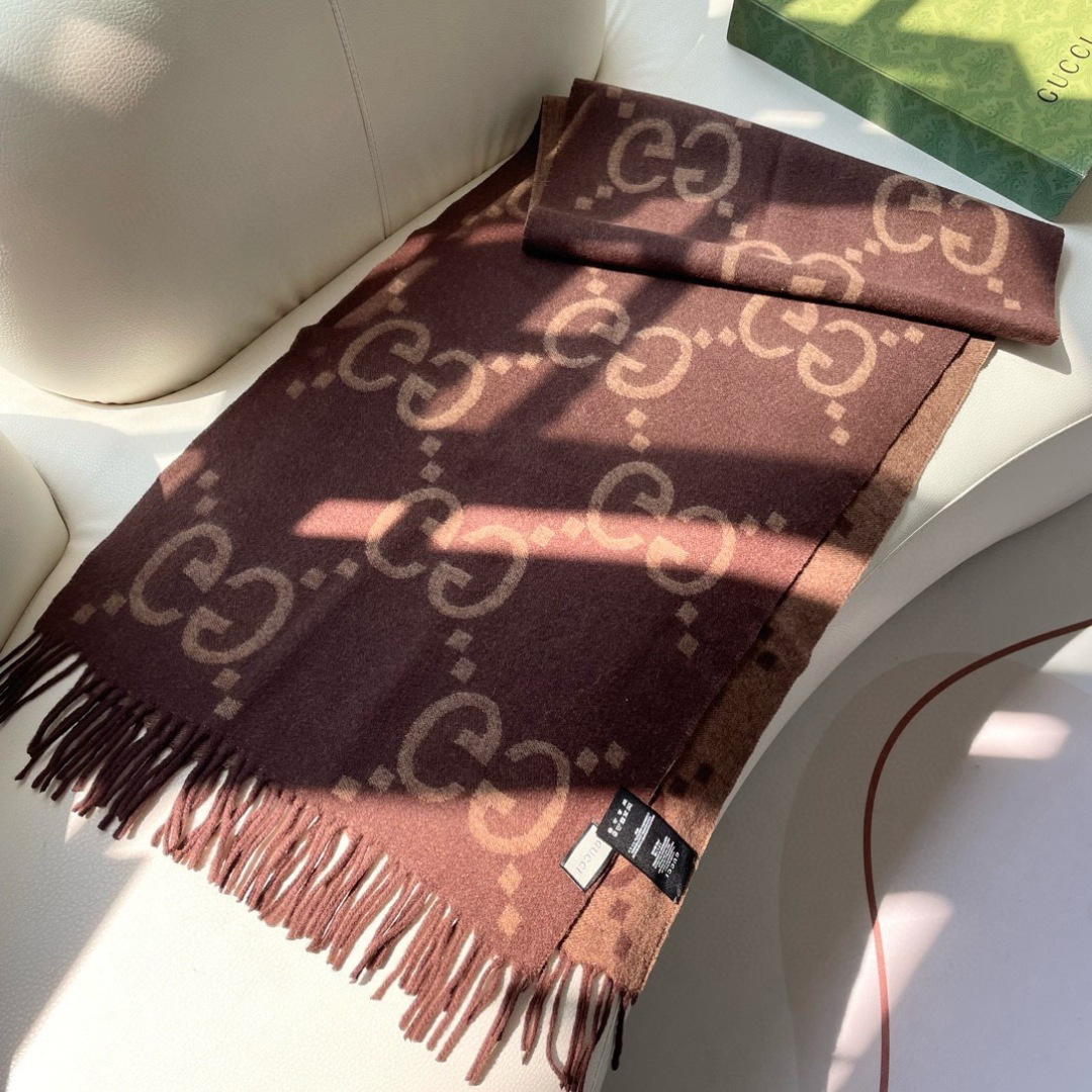 2025Gucci最新款 👍稀有品质😵😵太好看了❤️Gucci最新ZG同步款‼️图案真的超级好看啊~就喜