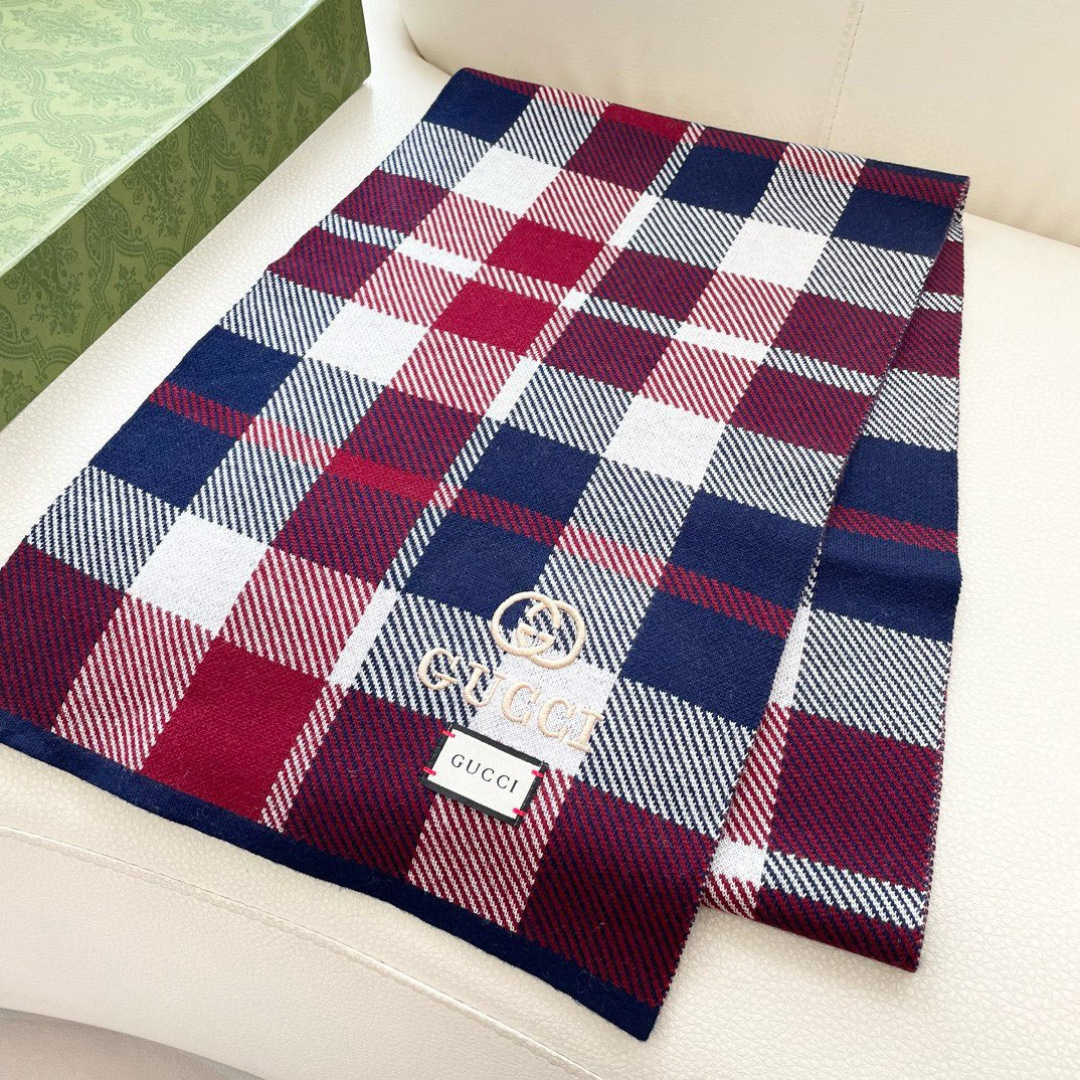 💋2025专柜最新款💨古奇火爆来袭💥🎊顶级色织工艺。此工艺只有大牌纯正代工厂才有的工艺‼️100%顶级针