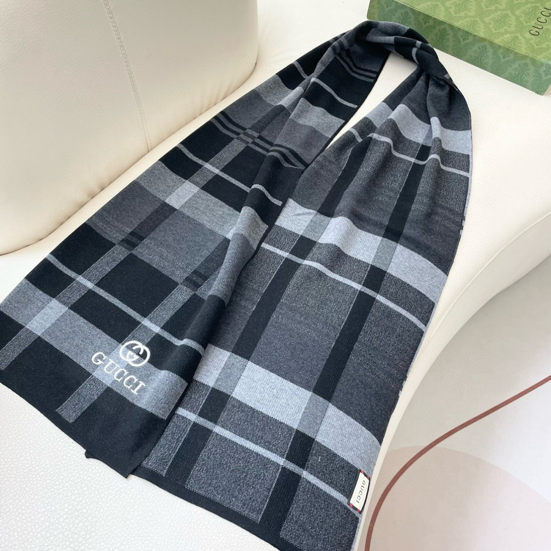 💋2025专柜最新款💨古奇火爆来袭💥🎊顶级色织工艺。此工艺只有大牌纯正代工厂才有的工艺‼️100%顶级针