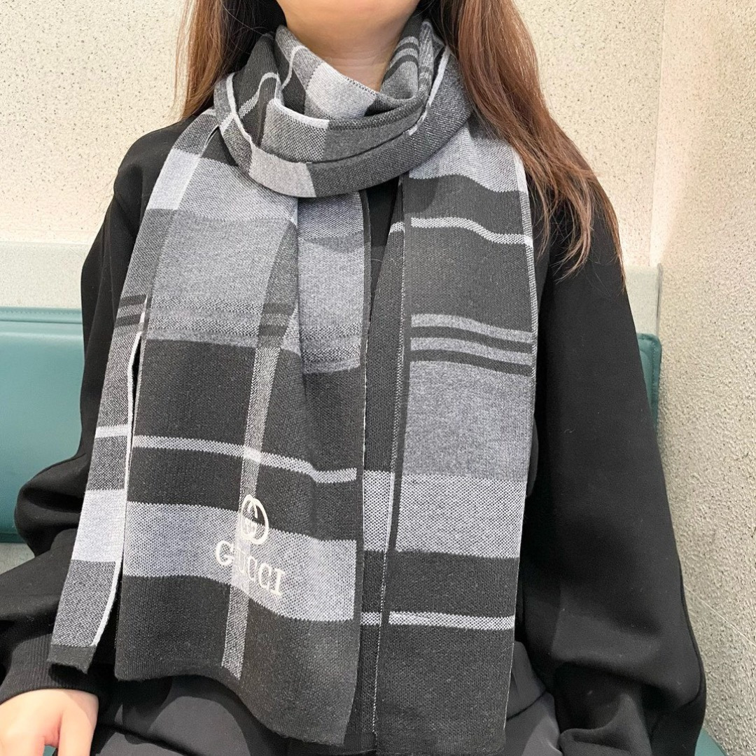 💋2025专柜最新款💨古奇火爆来袭💥🎊顶级色织工艺。此工艺只有大牌纯正代工厂才有的工艺‼️100%顶级针