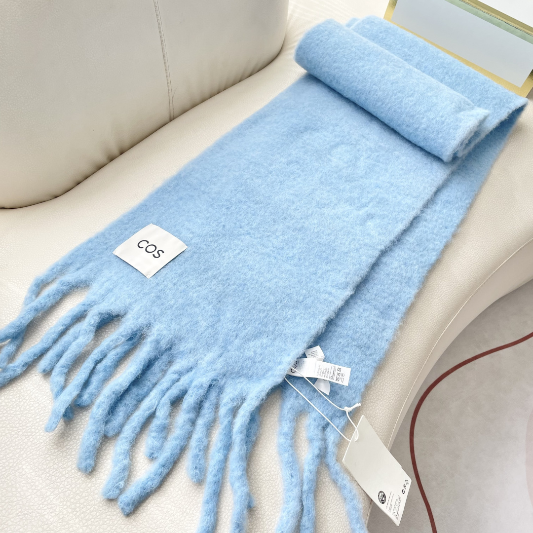 2025小红书走火爆款 COS品牌 🪐✨经典大土星马海毛围巾 vivienne westwood西太后土