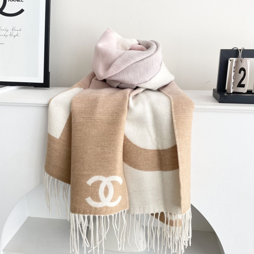 香奈儿💋新款到😍手慢🈚️抢‼️‼️👏💙顶级原单正品旷世绝美顶级高端货👼【绝对值得珍藏👍】👏香奈儿绝美百搭