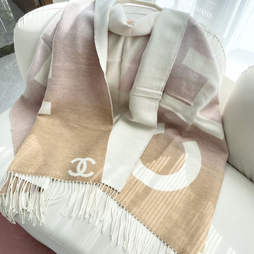 香奈儿💋新款到😍手慢🈚️抢‼️‼️👏💙顶级原单正品旷世绝美顶级高端货👼【绝对值得珍藏👍】👏香奈儿绝美百搭