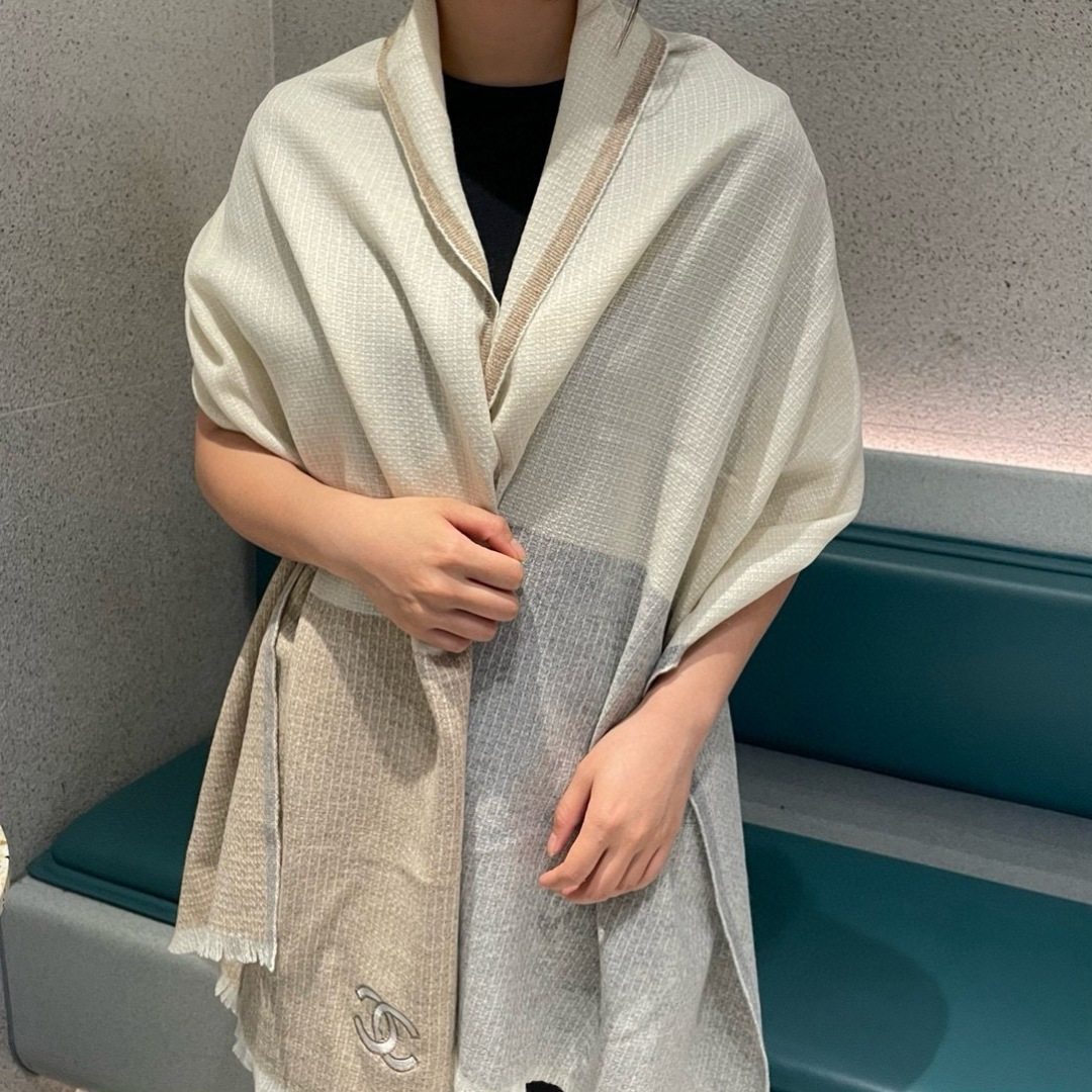 香奈儿💋新款到😍手慢🈚️抢‼️‼️👏💙顶级原单正品旷世绝美顶级高端货👼【绝对值得珍藏👍】👏香奈儿绝美百搭