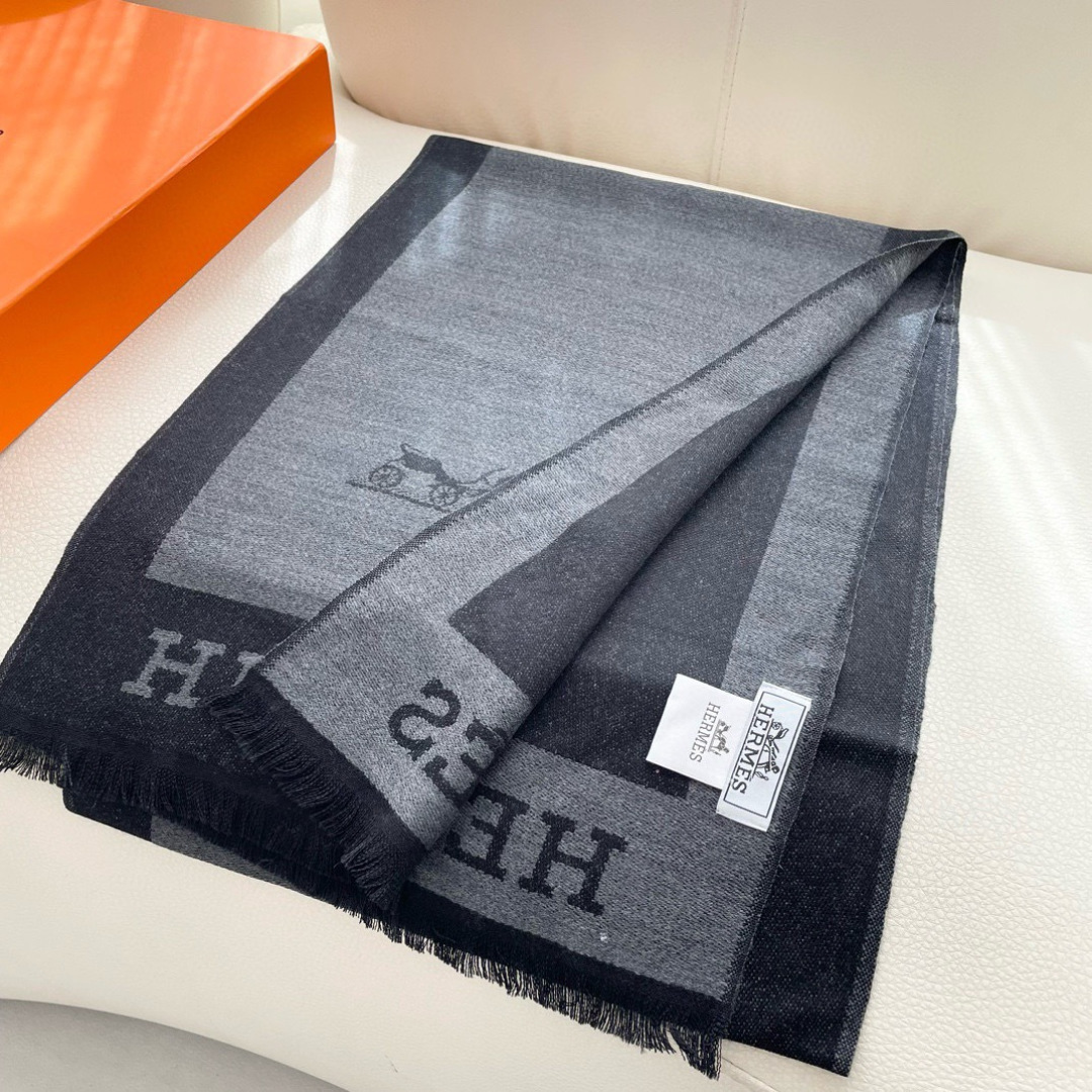 💋2025专柜最新款💨爱马仕火爆来袭💥🎊顶级色织工艺。此工艺只有大牌纯正代工厂才有的工艺‼️100%顶级