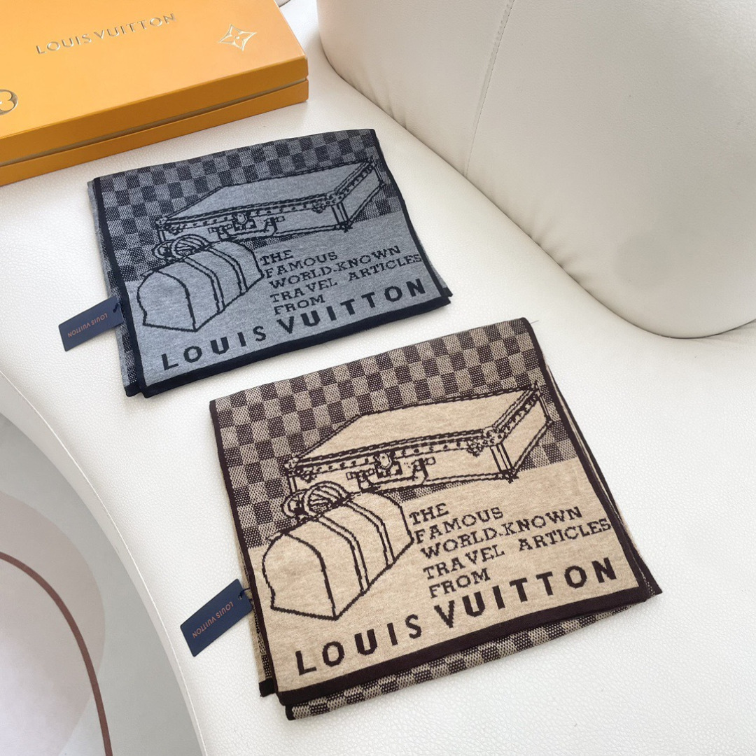 爆款上新 情侣款👍👍LV 独家牛货🐂 奢华尽在尺寸之间，高端品质‼️具有超高羊绒品质才会被此品牌青睐‼️