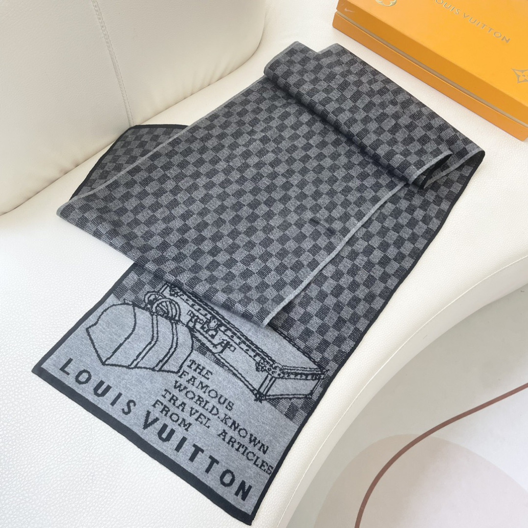 爆款上新 情侣款👍👍LV 独家牛货🐂 奢华尽在尺寸之间，高端品质‼️具有超高羊绒品质才会被此品牌青睐‼️