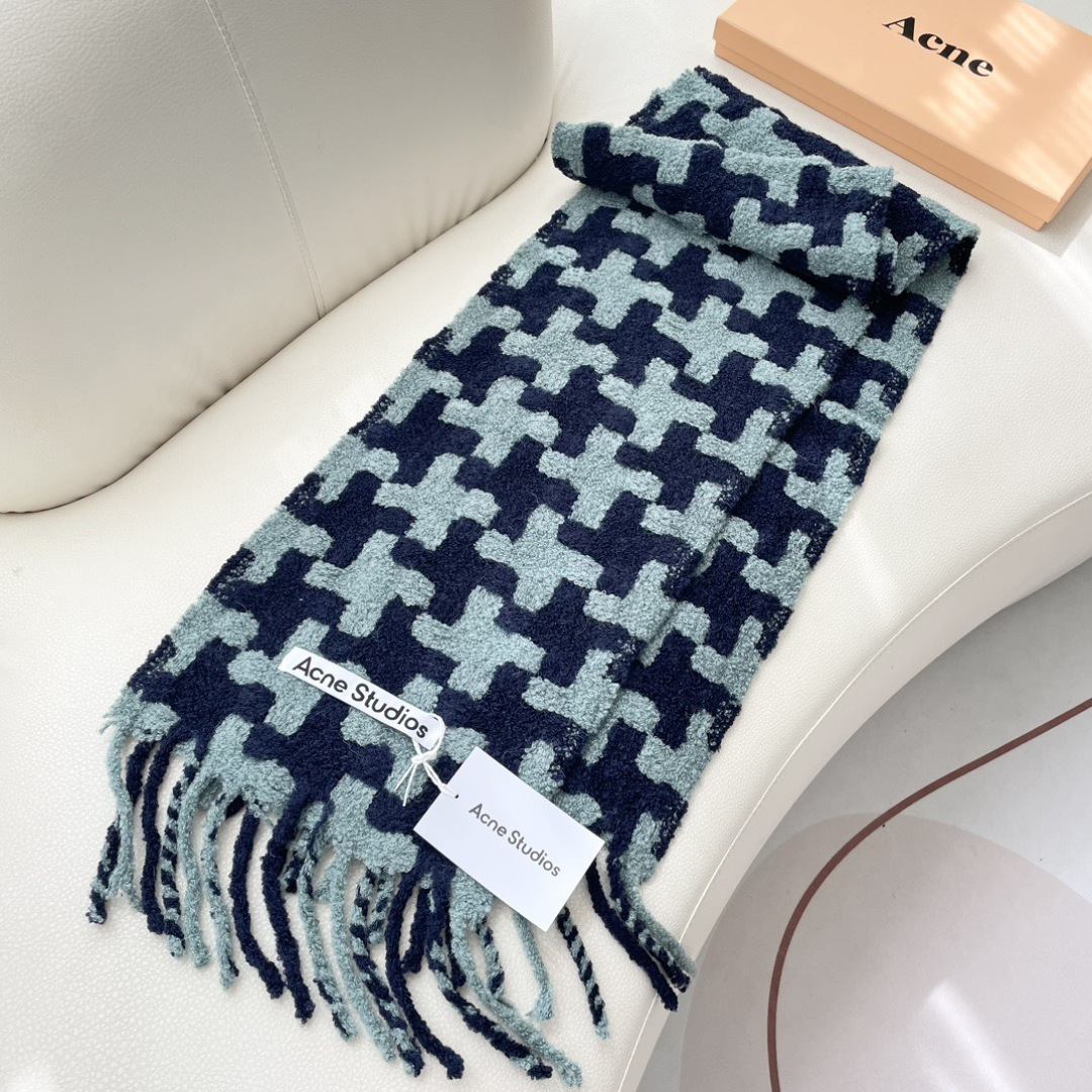 ❤️ 艾克妮千鸟格小围巾 小众大品牌 主打年轻化穿搭 蓬松感很好的一款围巾 羊驼毛➕马海毛 好打理不起皱