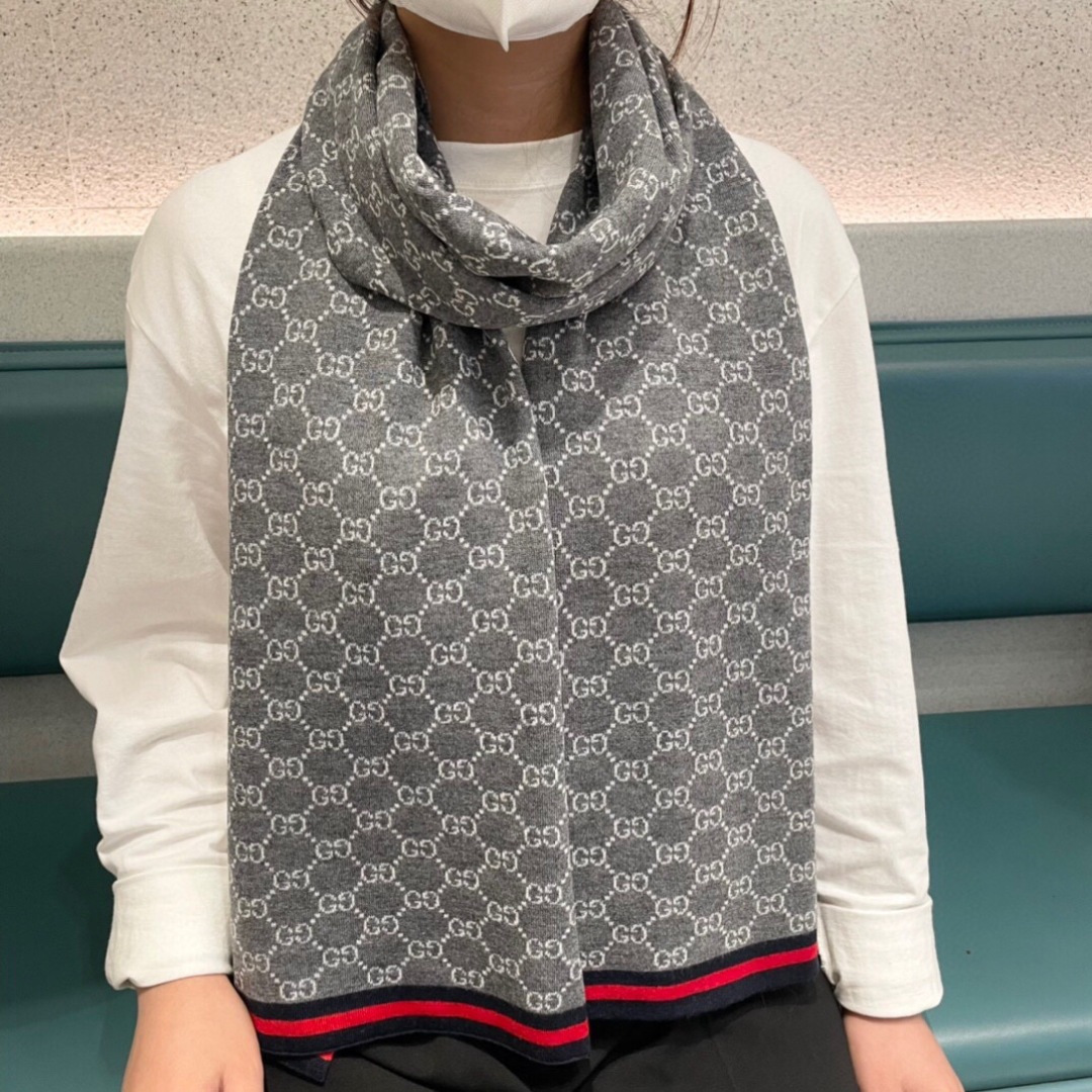 💋2025专柜最新款💨古奇火爆来袭💥🎊顶级色织工艺。此工艺只有大牌纯正代工厂才有的工艺‼️100%顶级针