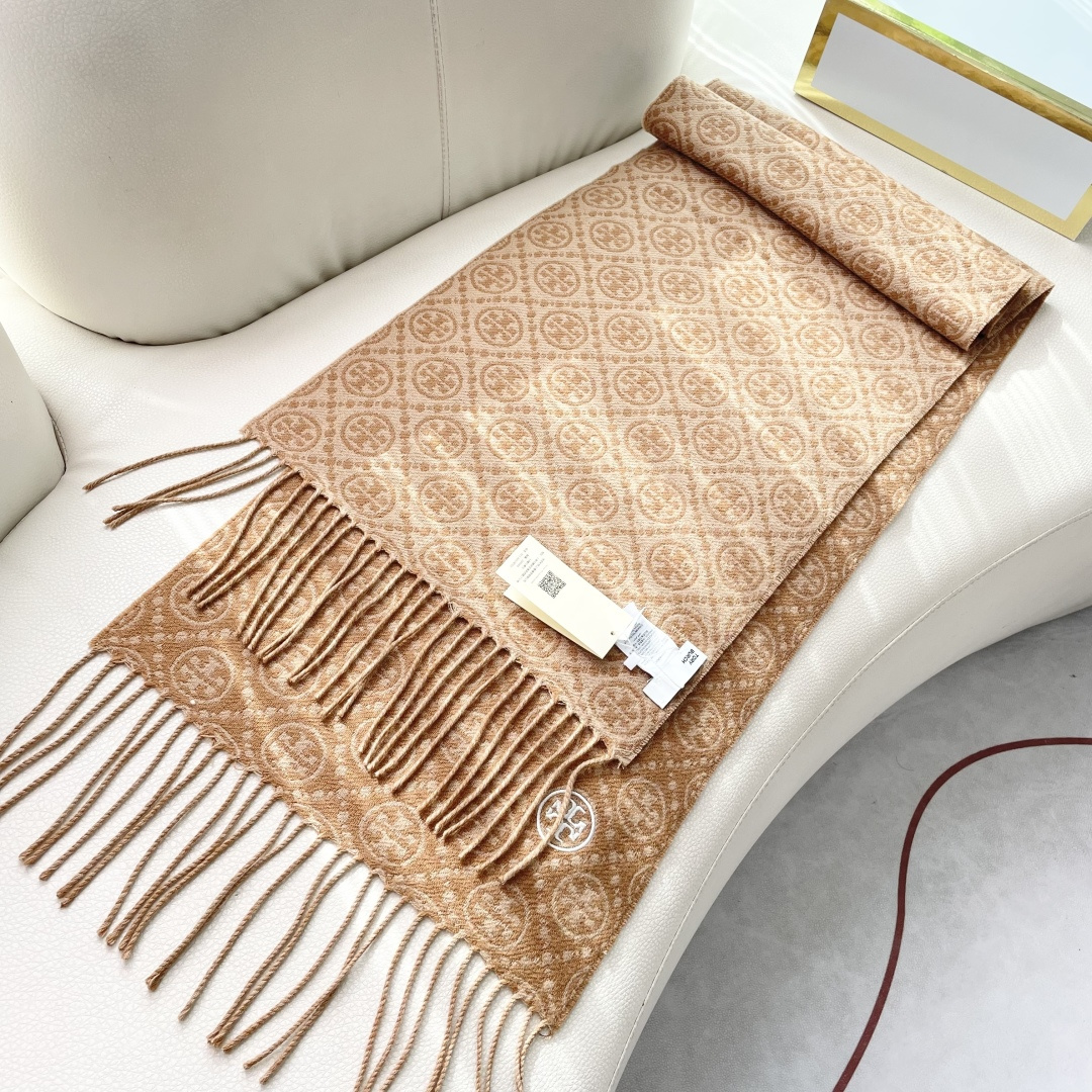专柜同步！TORY BURCH 【托里伯奇长巾】很幸运拿到這个品牌的东西，真的不多见，很少在国內做订单，
