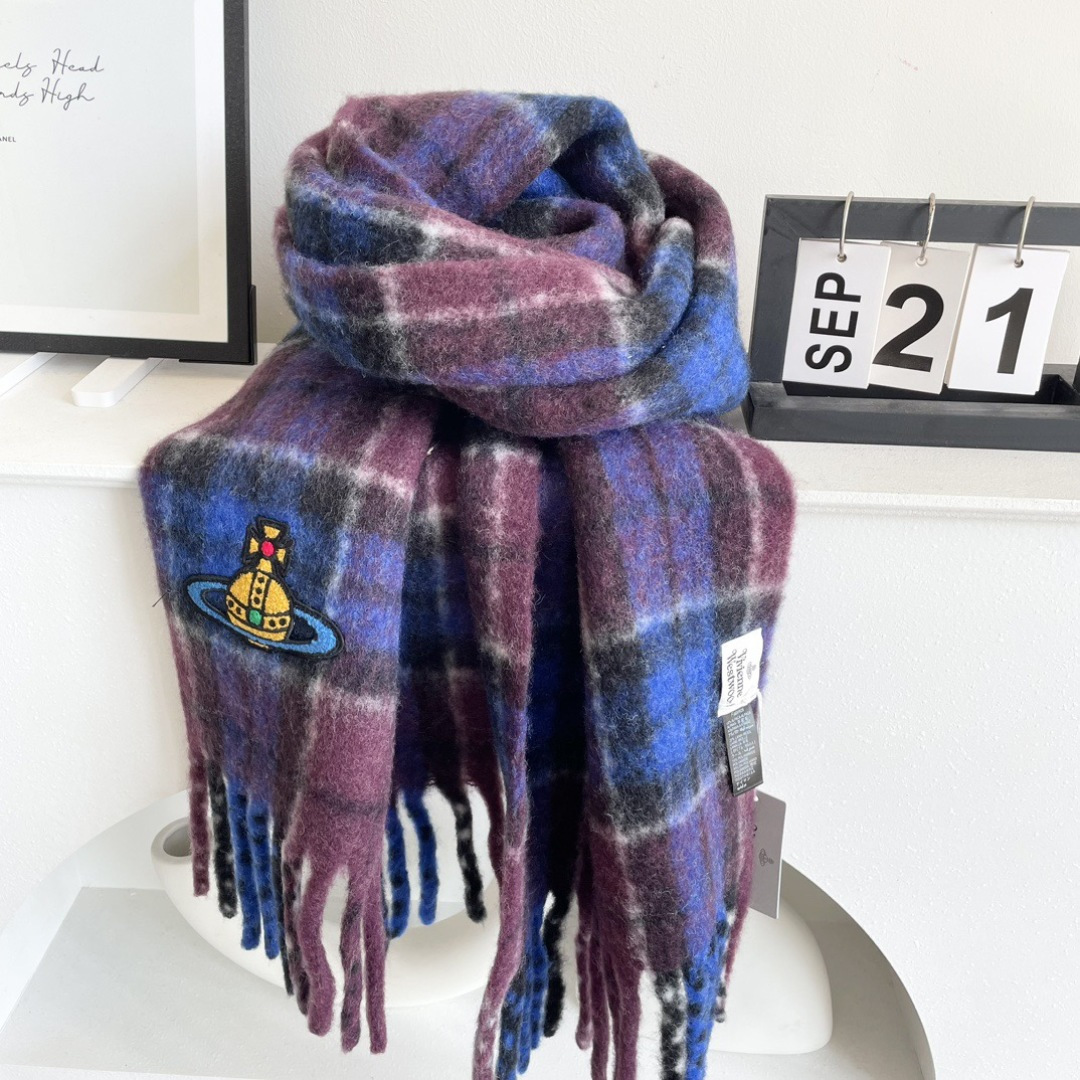 2025小红书走火爆款 𝐕𝐢𝐯𝐢𝐞𝐧𝐧𝐞 𝐖𝐞𝐬𝐭𝐰𝐨𝐨𝐝🪐✨经典大土星马海毛围巾 vivienne w