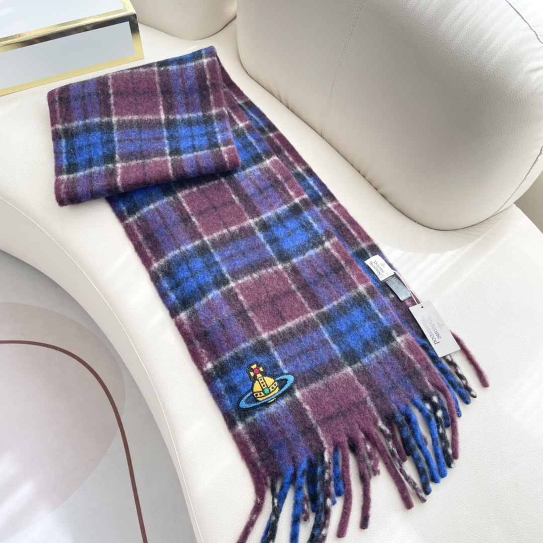 2025小红书走火爆款 𝐕𝐢𝐯𝐢𝐞𝐧𝐧𝐞 𝐖𝐞𝐬𝐭𝐰𝐨𝐨𝐝🪐✨经典大土星马海毛围巾 vivienne w