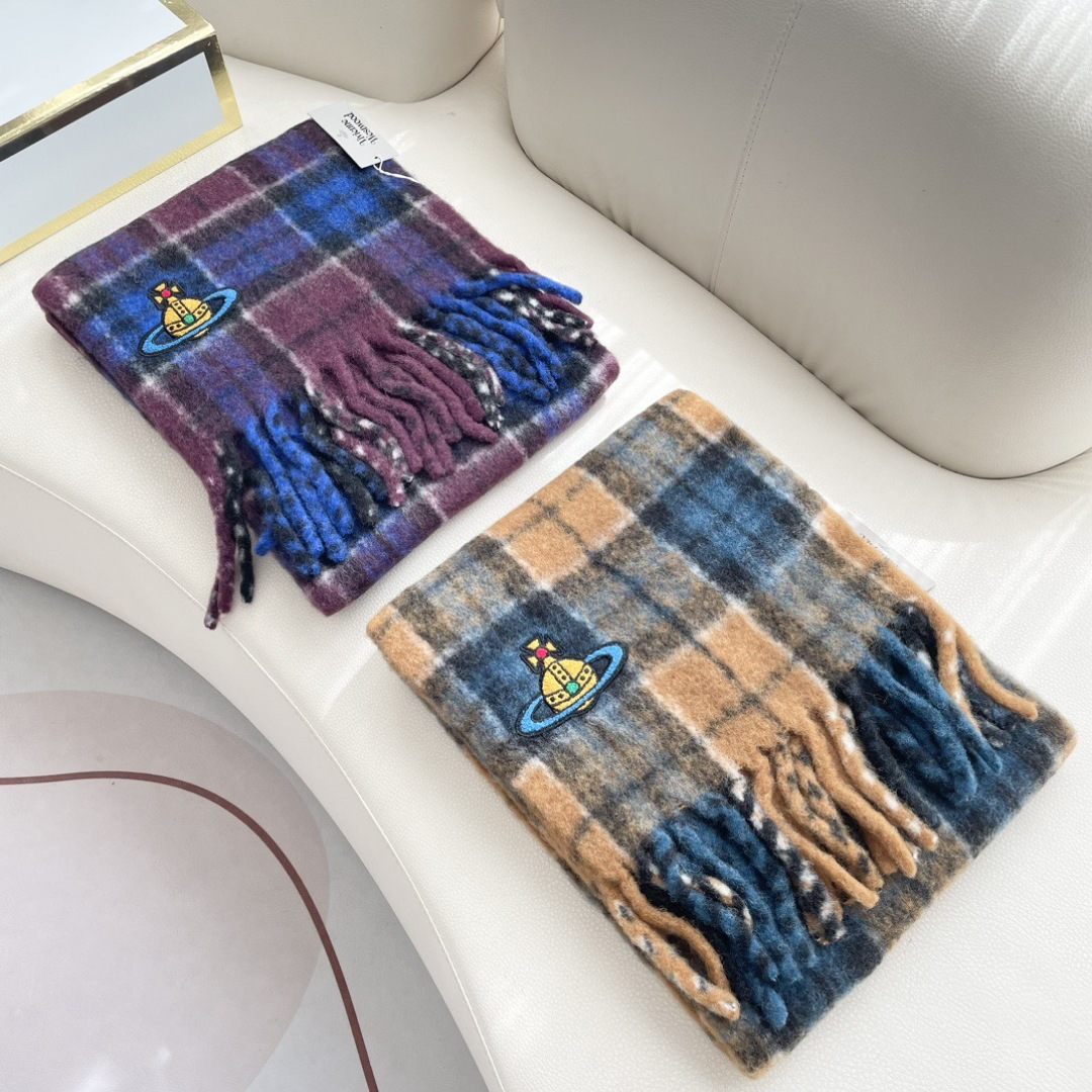 2025小红书走火爆款 𝐕𝐢𝐯𝐢𝐞𝐧𝐧𝐞 𝐖𝐞𝐬𝐭𝐰𝐨𝐨𝐝🪐✨经典大土星马海毛围巾 vivienne w