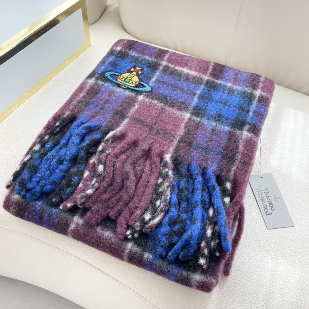 2025小红书走火爆款 𝐕𝐢𝐯𝐢𝐞𝐧𝐧𝐞 𝐖𝐞𝐬𝐭𝐰𝐨𝐨𝐝🪐✨经典大土星马海毛围巾 vivienne w