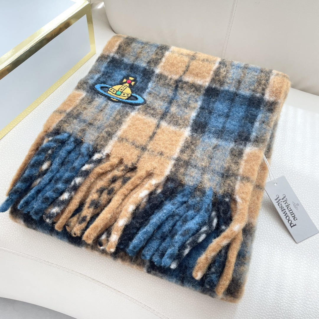 2025小红书走火爆款 𝐕𝐢𝐯𝐢𝐞𝐧𝐧𝐞 𝐖𝐞𝐬𝐭𝐰𝐨𝐨𝐝🪐✨经典大土星马海毛围巾 vivienne w