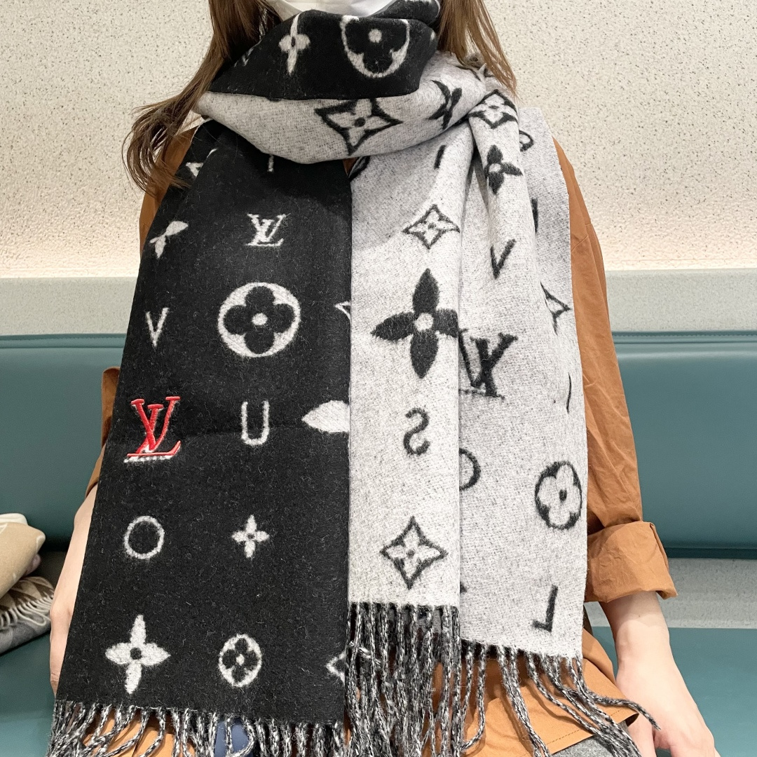 LOUIS VUITTON 标注 Monogram 花卉和 LV 字母40X240山羊绒 绒线围巾 男女