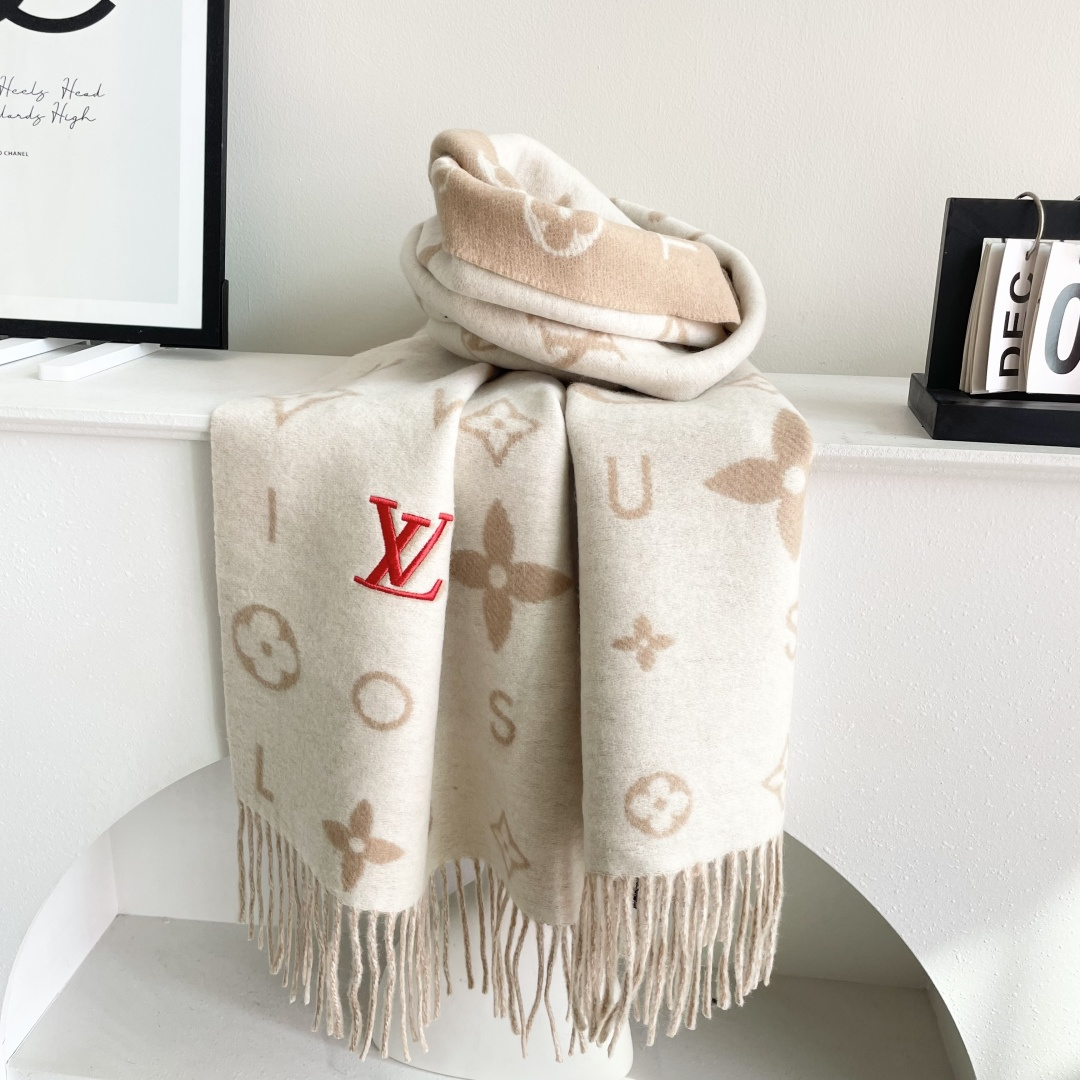 LOUIS VUITTON 标注 Monogram 花卉和 LV 字母40X240山羊绒 绒线围巾 男女