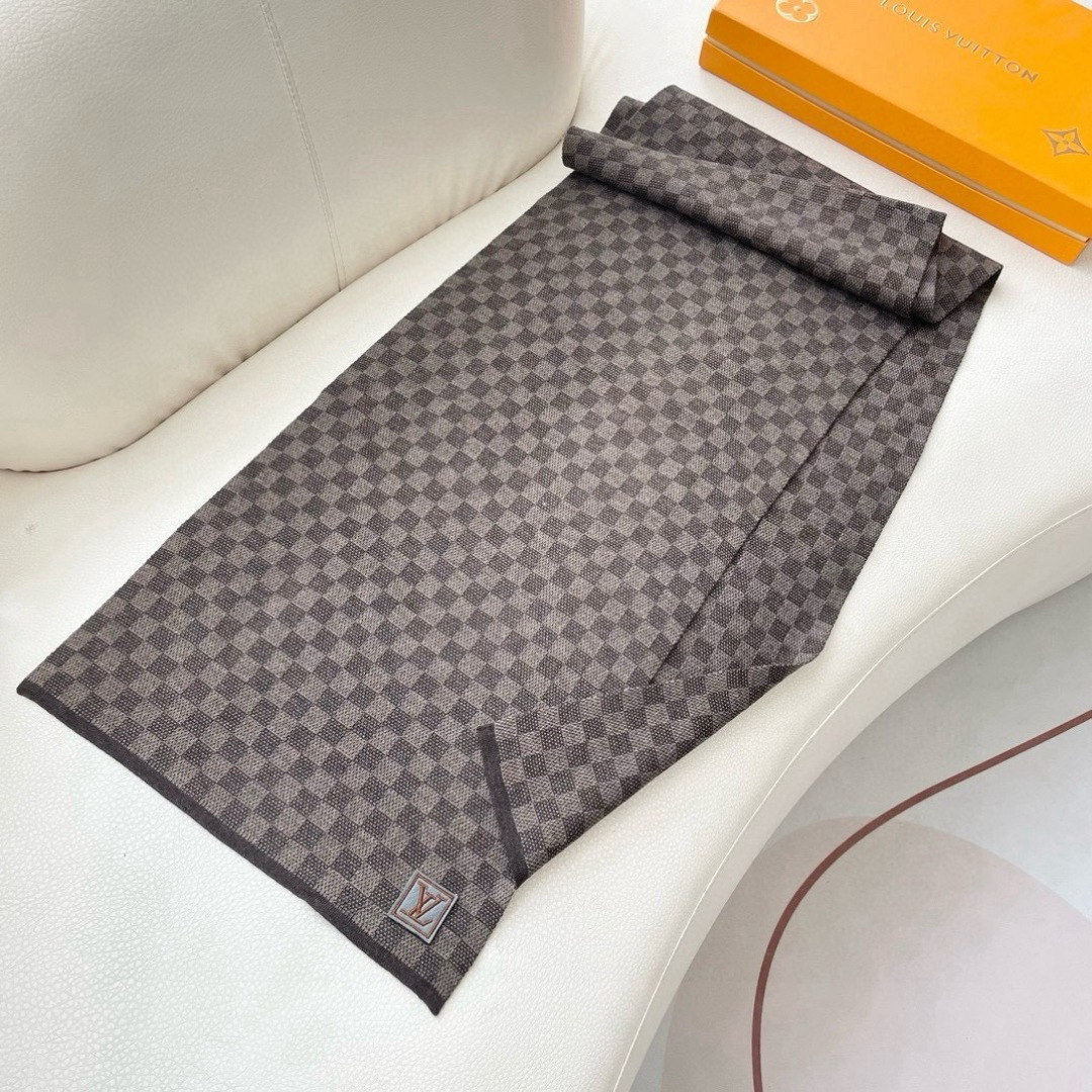 💋2025专柜最新款💨LV火爆来袭💥🎊顶级色织工艺。此工艺只有大牌纯正代工厂才有的工艺‼️100%顶级针