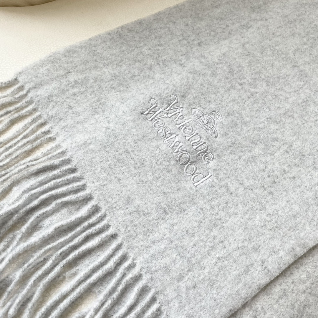 ✨✨英国朋克教母“西太后Vivienne Westwood”最爱的土星❗❗从精神上，Vivenne We