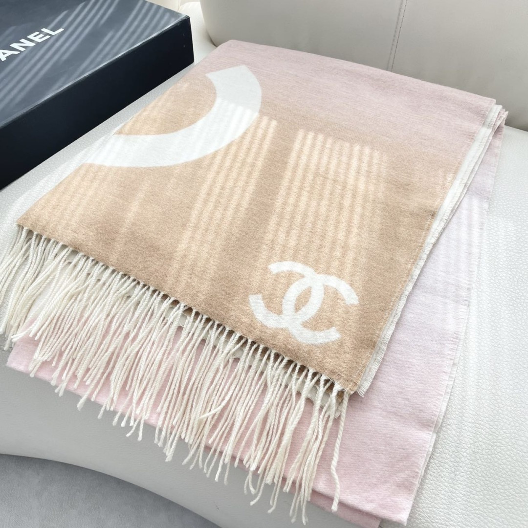 香奈儿💋新款到😍手慢🈚️抢‼️‼️👏💙顶级原单正品旷世绝美顶级高端货👼【绝对值得珍藏👍】👏香奈儿绝美百搭