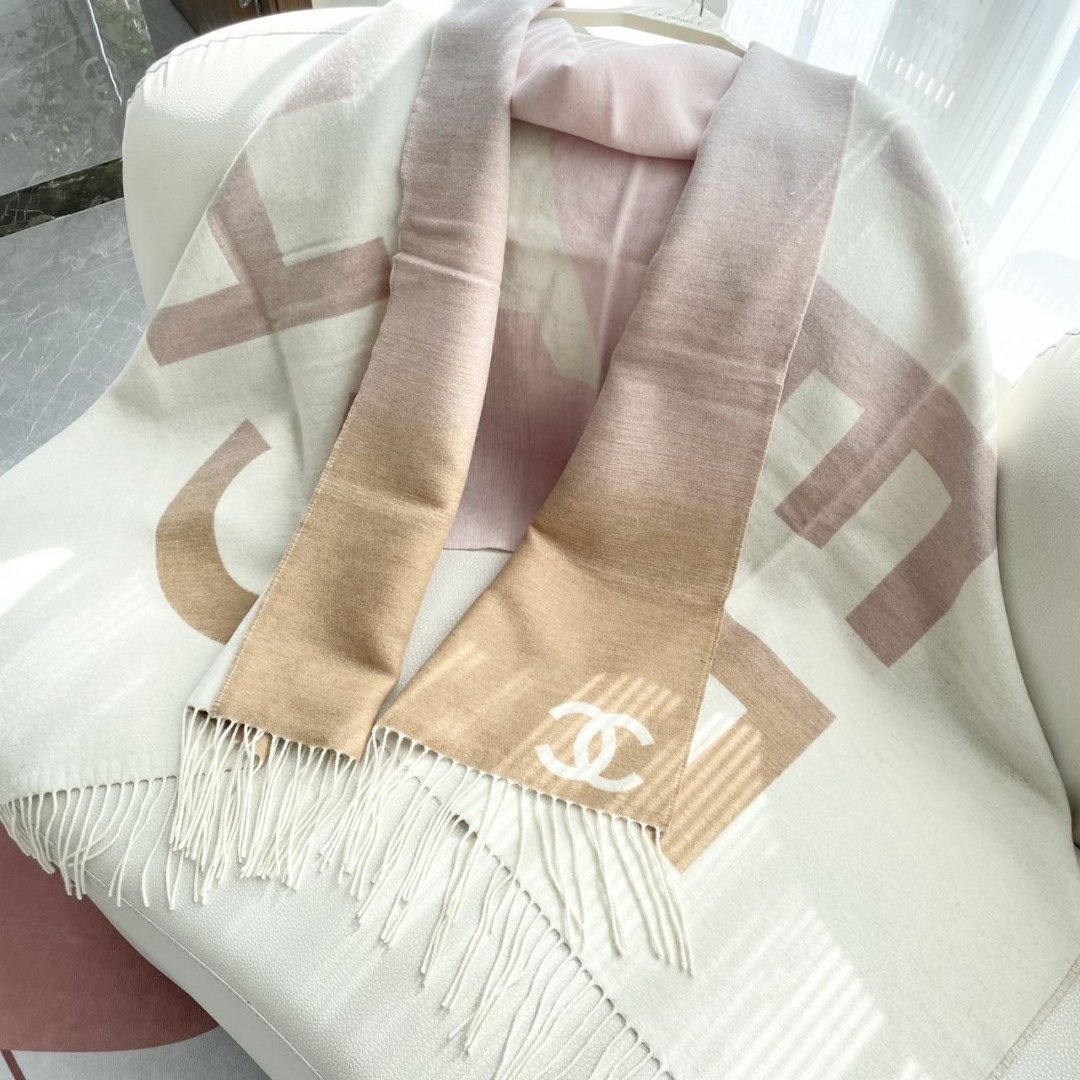 香奈儿💋新款到😍手慢🈚️抢‼️‼️👏💙顶级原单正品旷世绝美顶级高端货👼【绝对值得珍藏👍】👏香奈儿绝美百搭