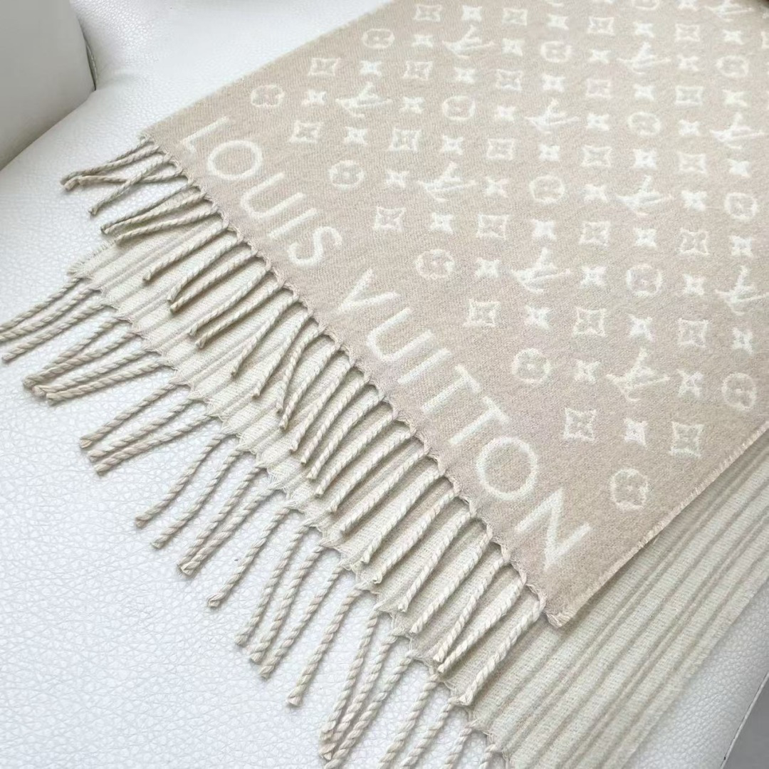 LOUIS VUITTON 流苏饰边 绵羊毛 绒线围巾 男女同款情侣款 35X240 95%纯羊毛 5%