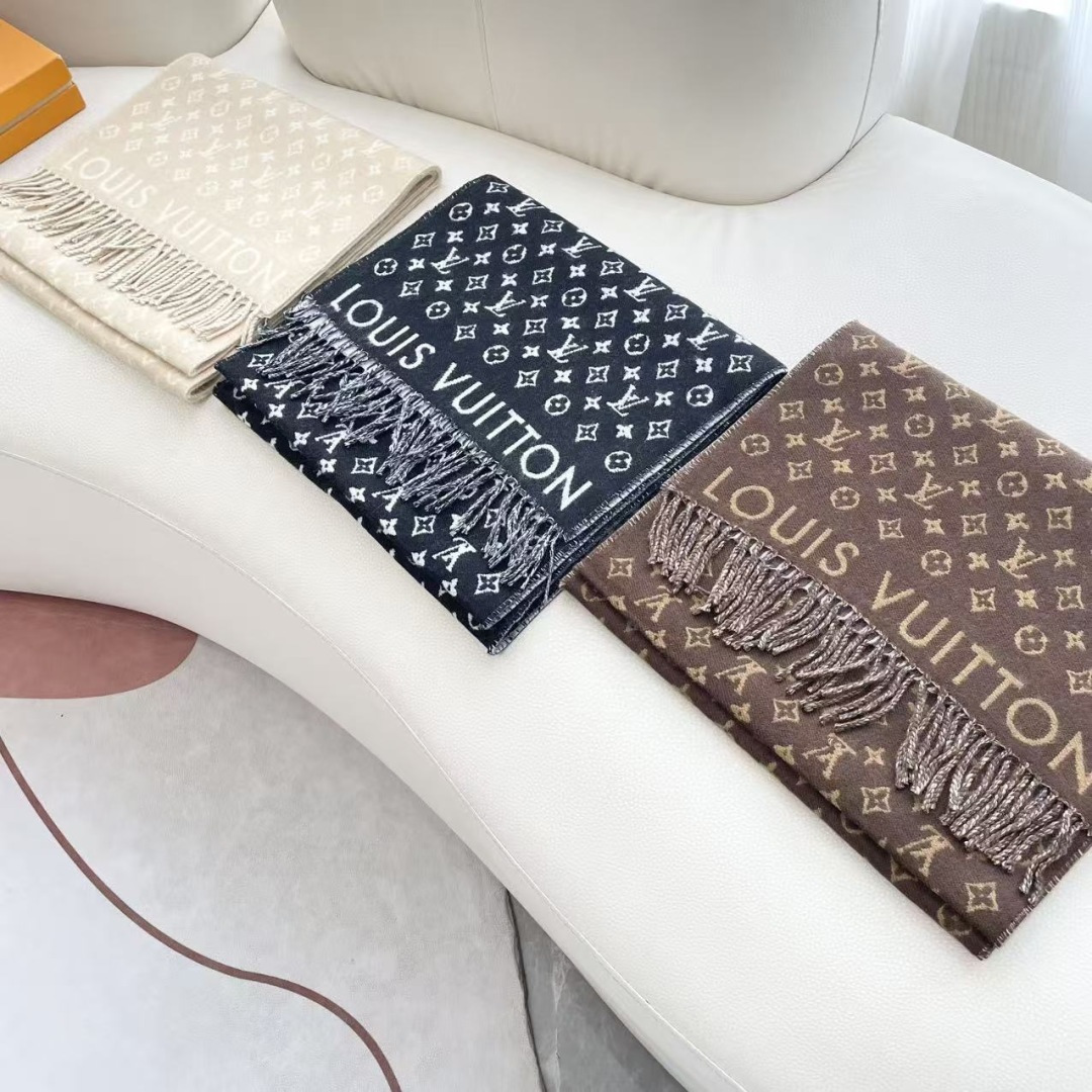 LOUIS VUITTON 流苏饰边 绵羊毛 绒线围巾 男女同款情侣款 35X240 95%纯羊毛 5%
