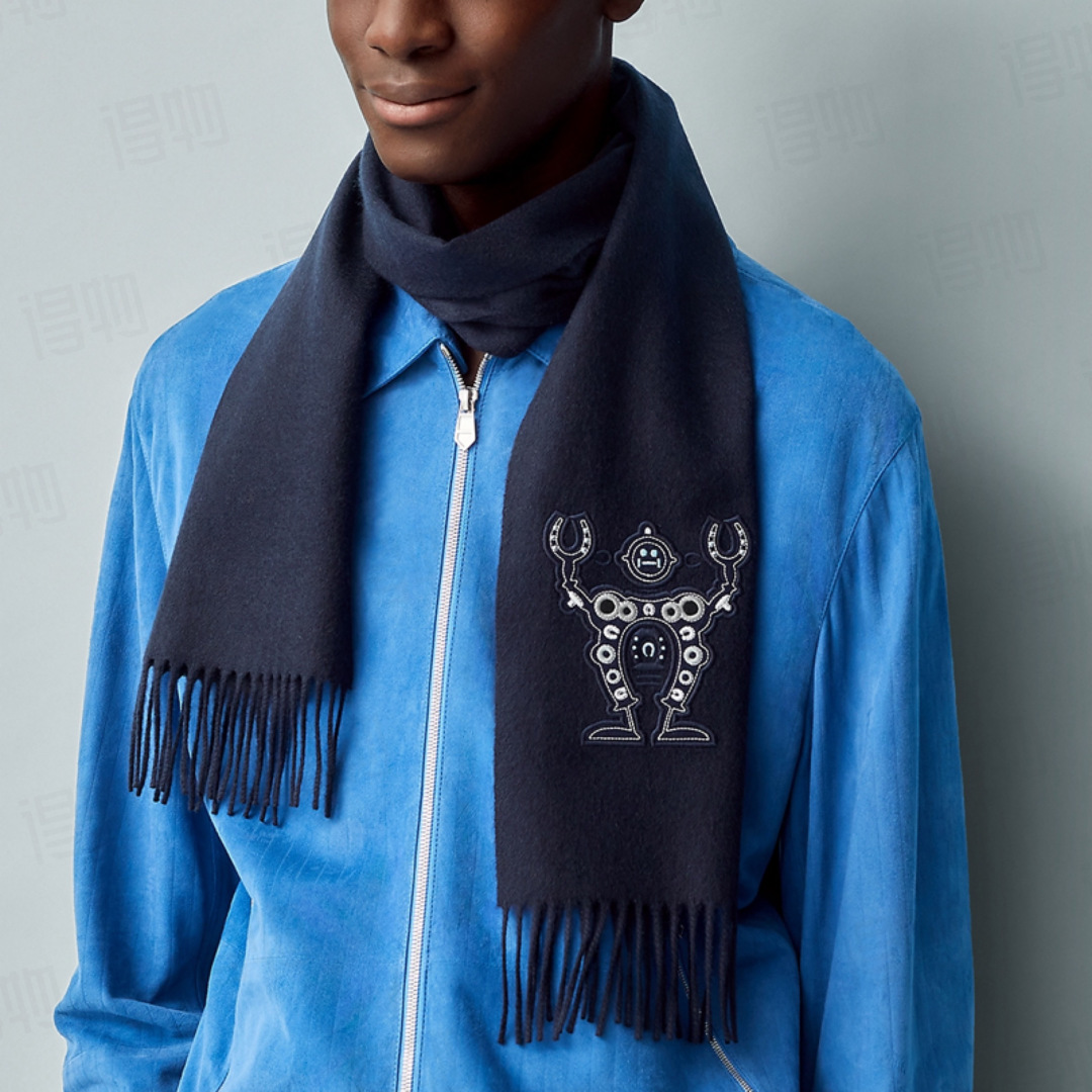 上新2025爱马仕男女款围巾且买且珍惜😍~都是出口订单所以比较难遇❤️东西讲究少而精😍好看的一定要收😎这