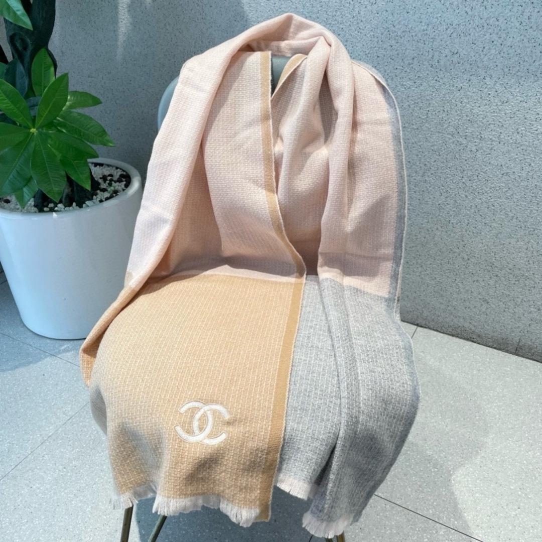 香奈儿💋新款到😍手慢🈚️抢‼️‼️👏💙顶级原单正品旷世绝美顶级高端货👼【绝对值得珍藏👍】👏香奈儿绝美百搭