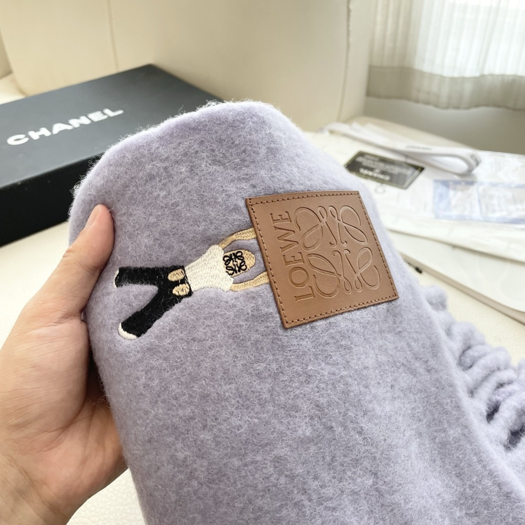 ❤️️2025年罗意威超美新款马海毛围巾！超级推荐入手！】质感好货！主打的马海毛围巾~据说超难买哦！！打