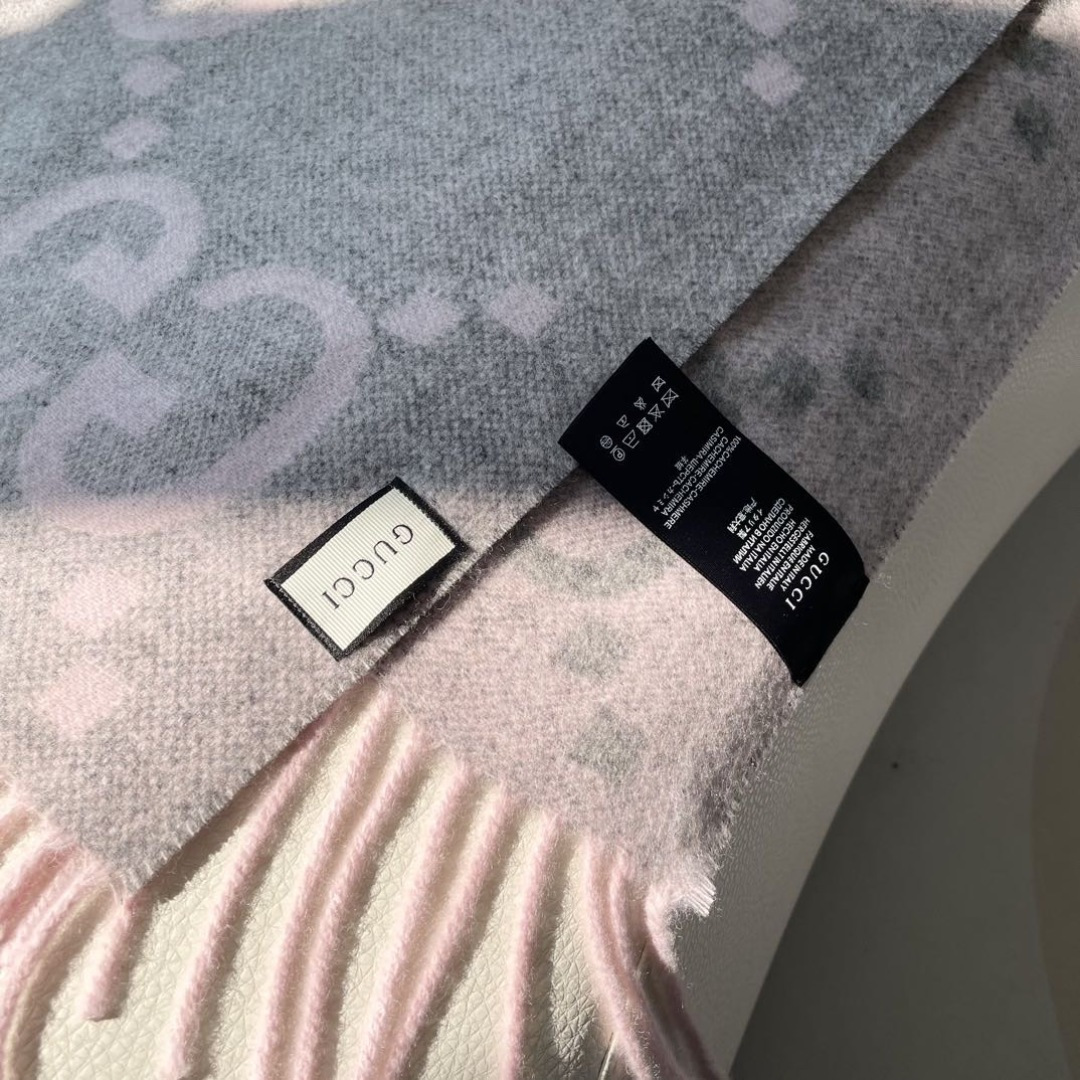 2025Gucci最新款 👍稀有品质😵😵太好看了❤️Gucci最新ZG同步款‼️图案真的超级好看啊~就喜