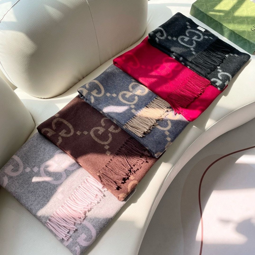 2025Gucci最新款 👍稀有品质😵😵太好看了❤️Gucci最新ZG同步款‼️图案真的超级好看啊~就喜