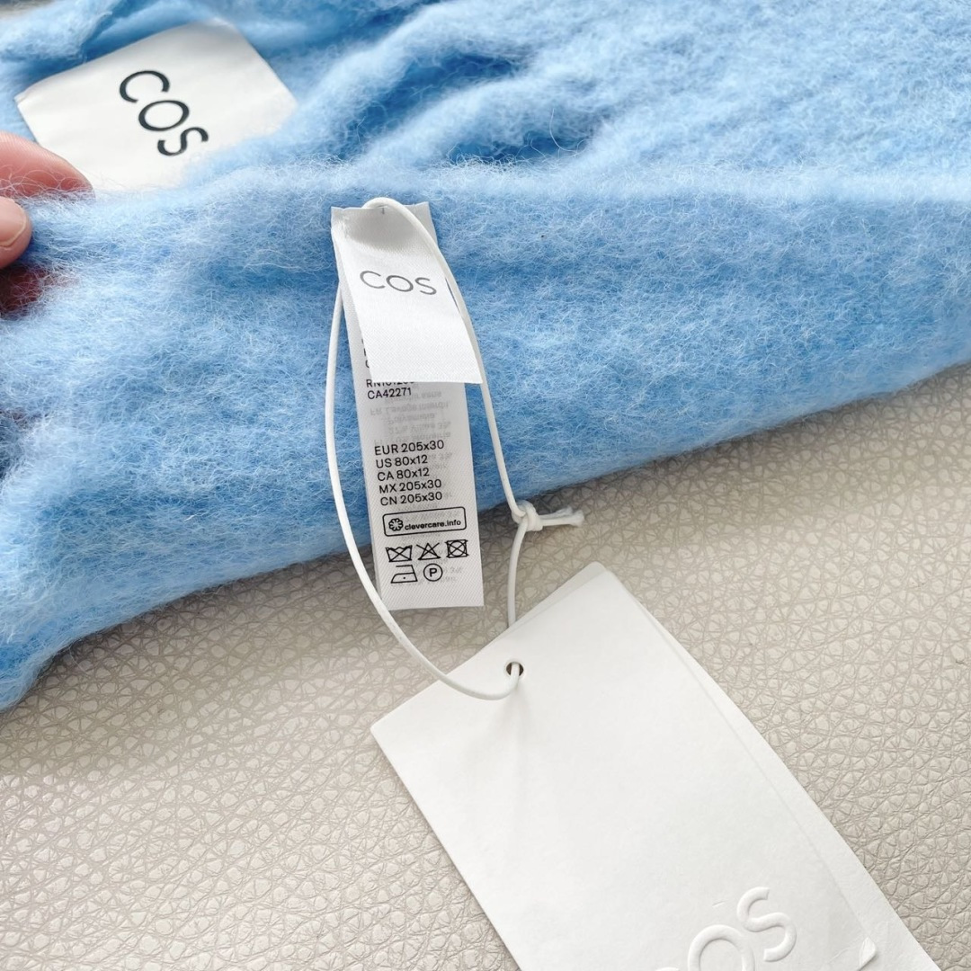 2025小红书走火爆款 COS品牌 🪐✨经典大土星马海毛围巾 vivienne westwood西太后土