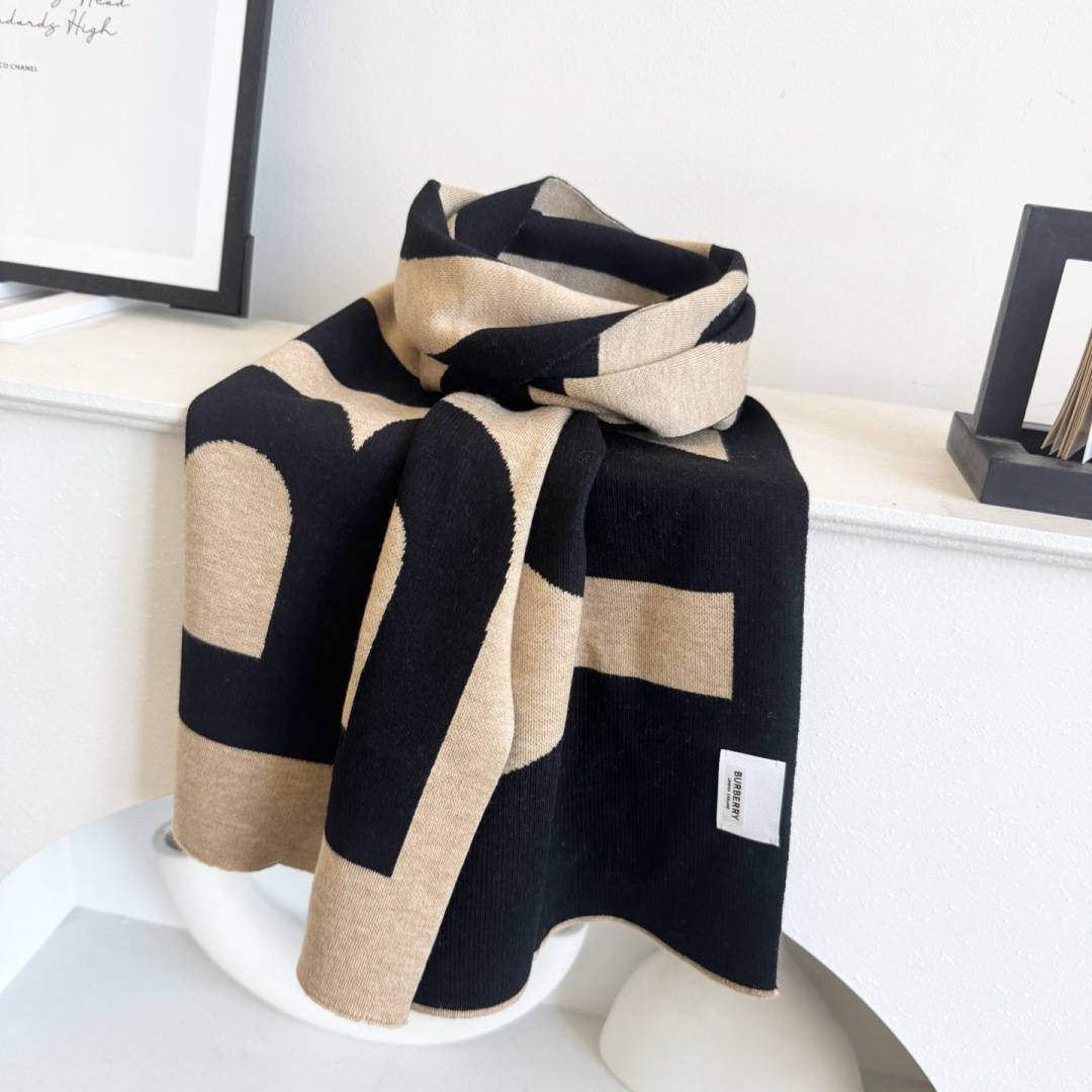 爆款上新 情侣款👍👍B家【经典战马】独家牛货🐂 奢华尽在尺寸之间，高端品质‼️具有超高羊绒品质才会被此品