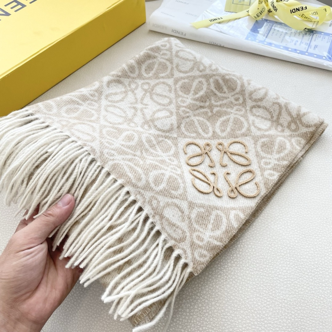 👑👑新款顶级原单中性款‼️罗意威【LW条纹长巾】很幸運拿到這個品牌的東西，真的不多見，很少在國內做訂單，