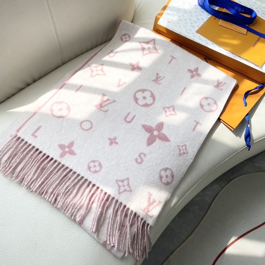 LOUIS VUITTON 标注 Monogram 花卉和 LV 字母40X240山羊绒 绒线围巾 男女同款情侣款 