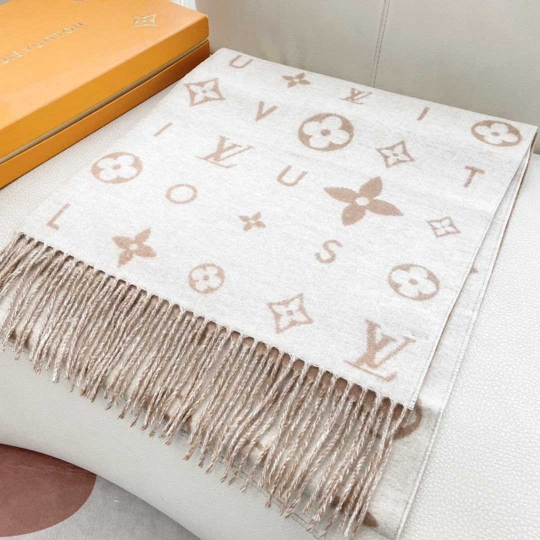 LOUIS VUITTON 标注 Monogram 花卉和 LV 字母40X240山羊绒 绒线围巾 男女同款情侣款 