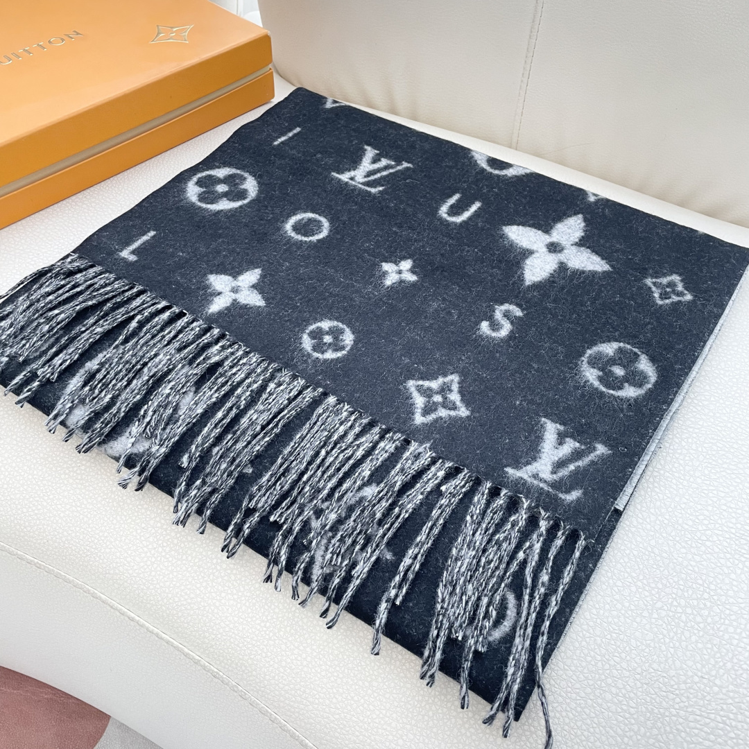 LOUIS VUITTON 标注 Monogram 花卉和 LV 字母40X240山羊绒 绒线围巾 男女同款情侣款 