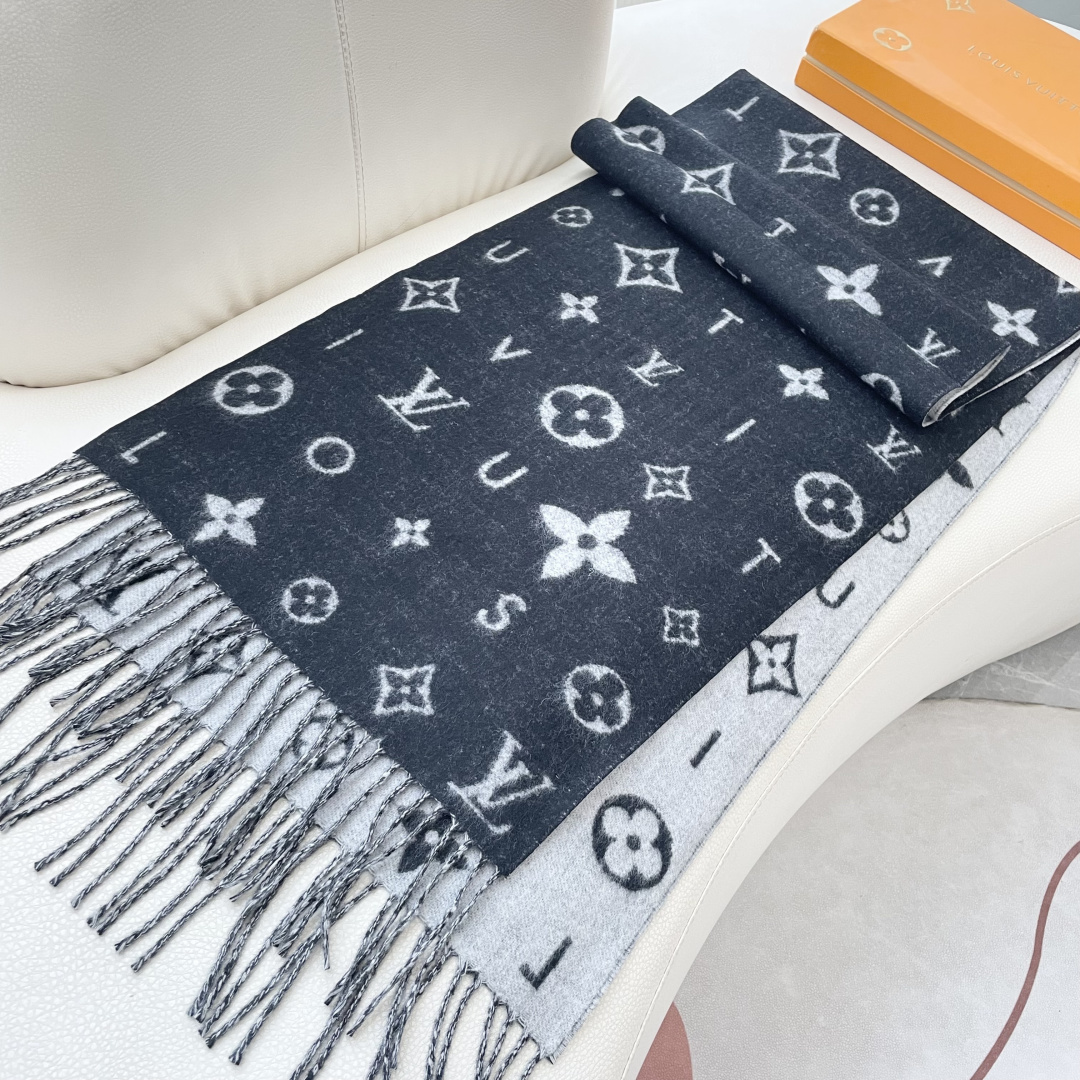 LOUIS VUITTON 标注 Monogram 花卉和 LV 字母40X240山羊绒 绒线围巾 男女同款情侣款 