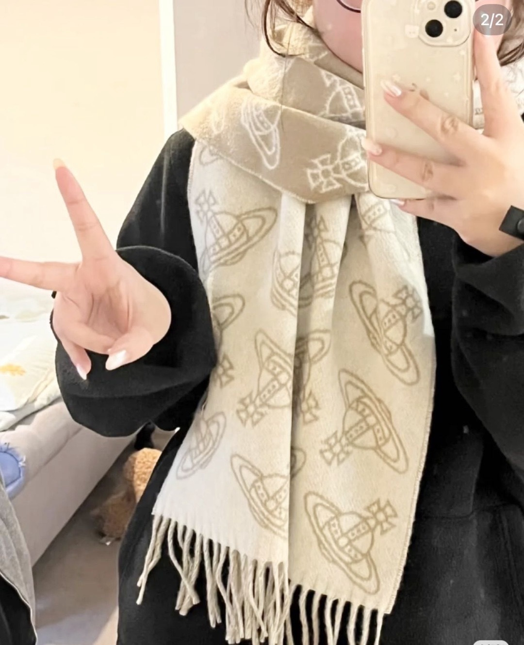 🆕𝐕𝐢𝐯𝐢𝐞𝐧𝐧𝐞 𝐖𝐞𝐬𝐭𝐰𝐨𝐨𝐝🪐✨ 经典大土星围巾 vivienne westwood西太后土星 英国时装设计师，