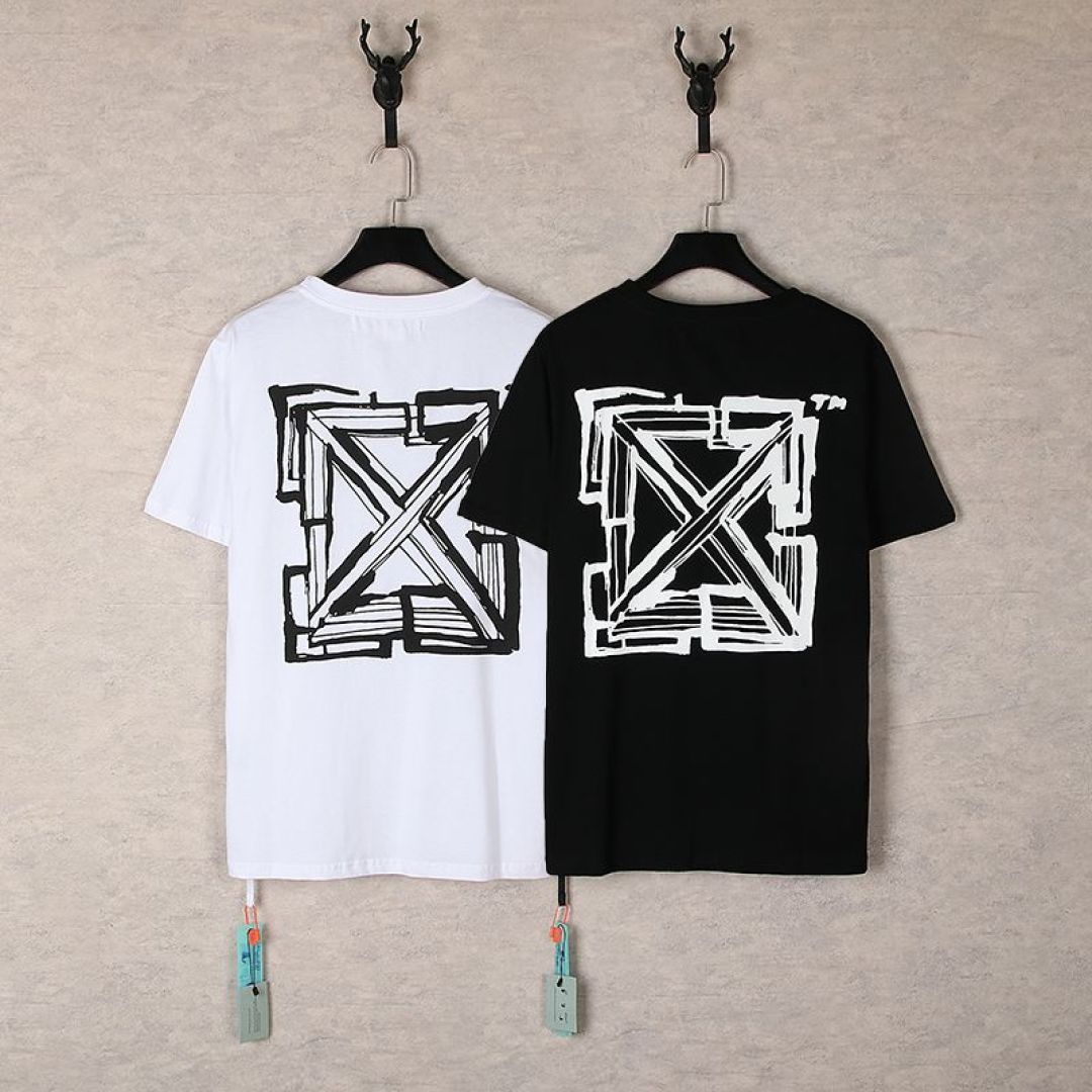Off-white T-shirt Collection: Unique Black and White Colors, Iconic Design, Street Graffiti Vibe