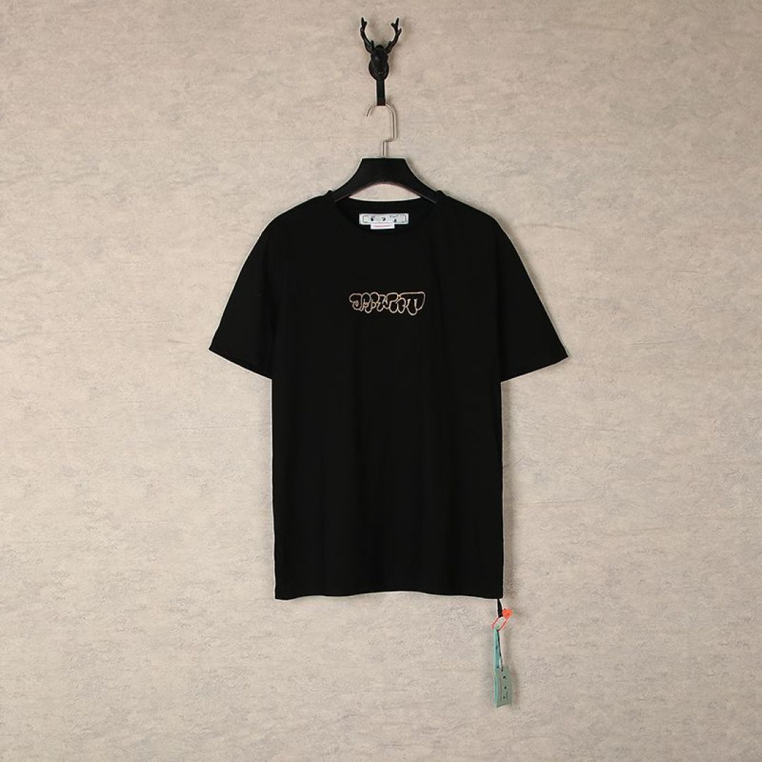 Embroidered T-Shirts: Classic Black and White with Precision Embroidery - 图片 3