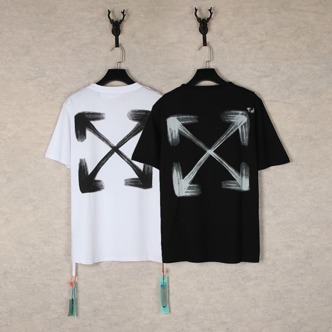 Off-White T-Shirts: Artistic Fashion Treasure with Iconic Cross-Archive Pattern
