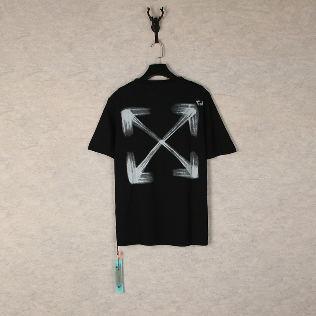 Off-White T-Shirts: Artistic Fashion Treasure with Iconic Cross-Archive Pattern - 图片 6