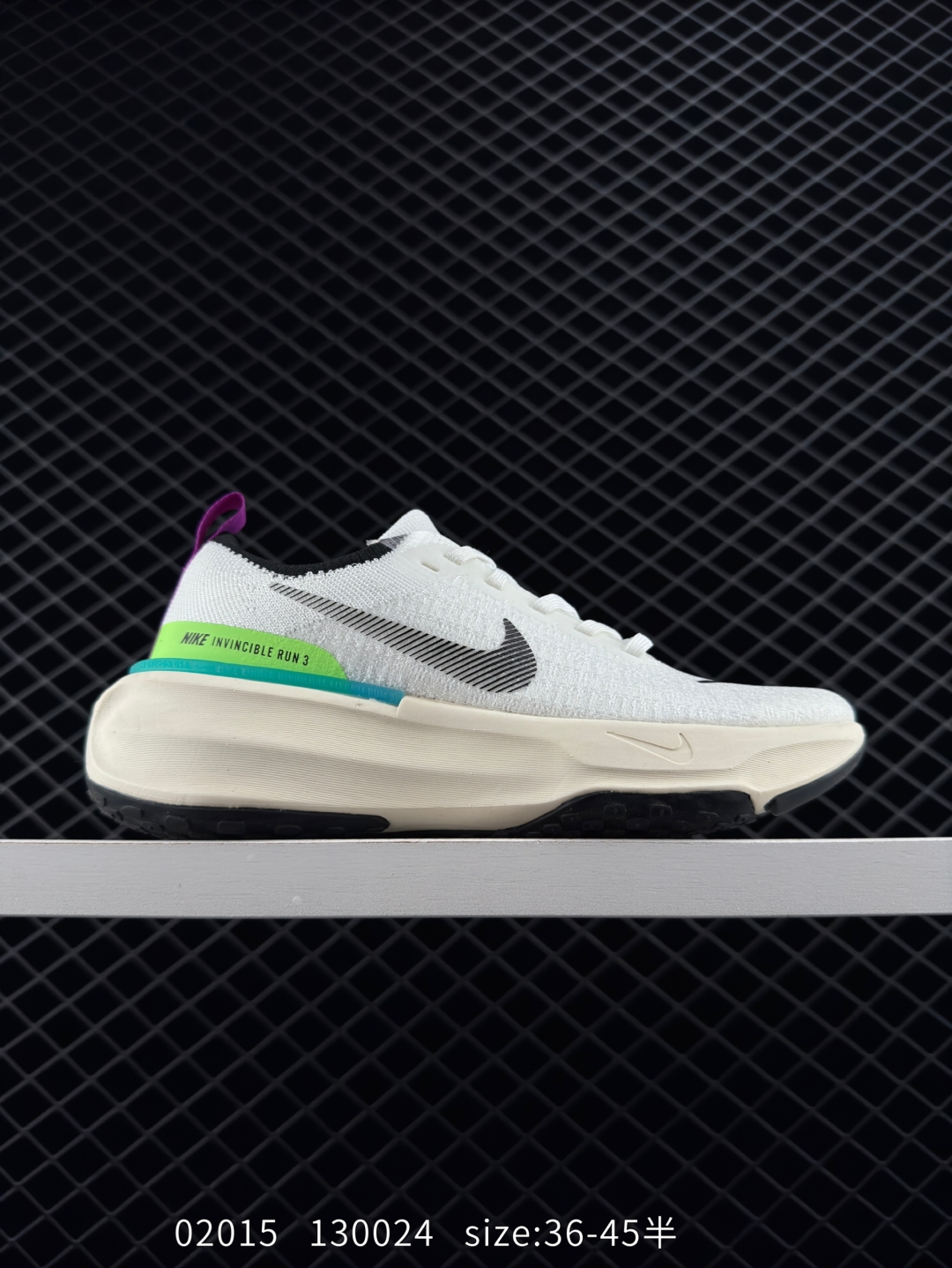 💰 120 Nike Zoomx Invincible Run FK 3休闲运动慢跑鞋
采用外露式Flyknit飞织面料鞋面材质 搭载ZoomX轻盈泡棉缓震科技中底
货号:DR2660-100
尺码:36 36.5 37.5 38 38.5 39 40 40.5 41 42 42.5 43 44 45
编码：130024