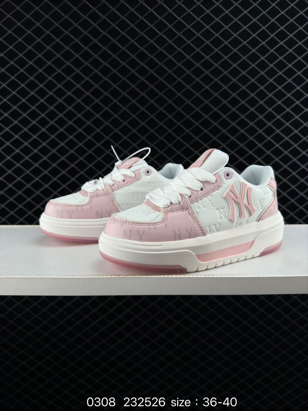 💰190
NY美国榄球洋基队限定 x MLB Big Ball Chunky Mesh 厚底老爹系列低帮魔术贴轻量休闲运动慢跑鞋
货号：3ASXM075N(GP61)
尺码如图
编码232526 