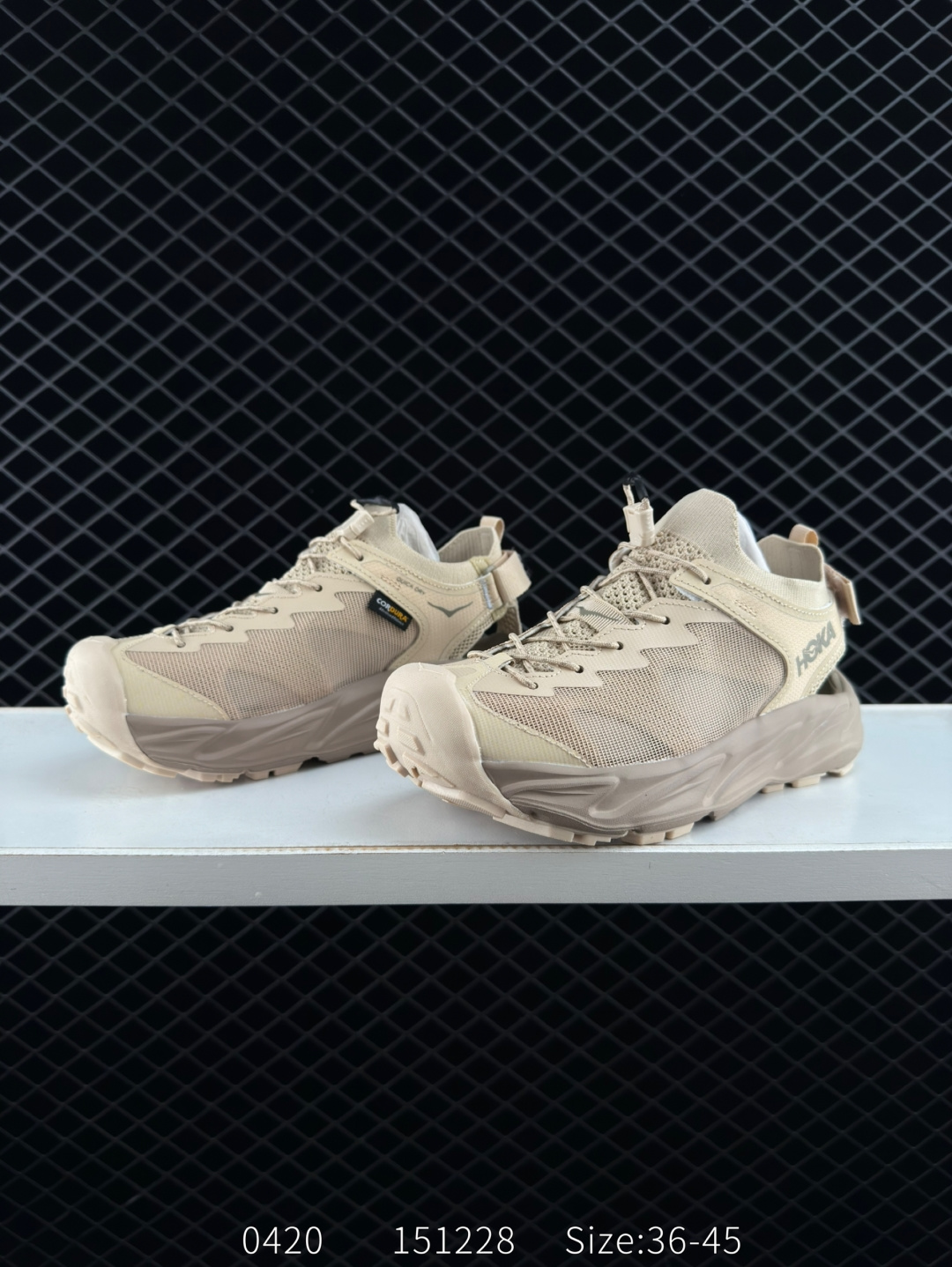 💰200 Hoka W Hopara 霍帕拉系列水路两用溯溪涉水休闲户外露营凉鞋
尺码：36 36.5 37.5 38 39 40 40.5 41 42 42.5 43 44 45
编码151228
