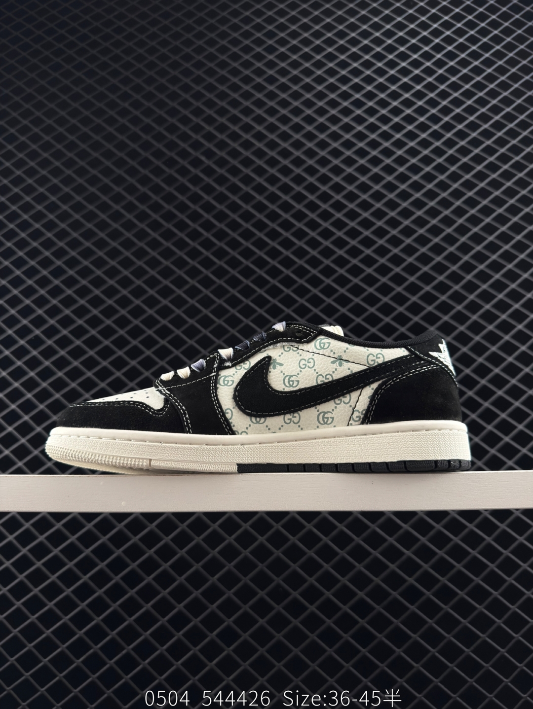 💰230
AJ1倒勾Travis Scott x Air Jordan 1 ” Reverse Mocha “ AJ1乔1 TS 闪电 联名倒钩 低帮文化篮球鞋
货号：SJ2068 188
尺码：36 36.5 37.5 38 38.5 39 40 40.5 41 42 42.5 43 44 45 
编码：544426
