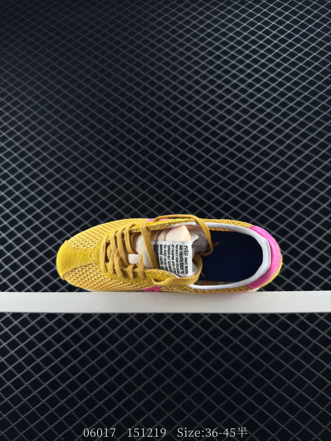 💰195
Nike Roshe Run LD-1000 绿黑 米蓝色 低帮 休闲 跑步鞋 FQ5369
尺码：见图
编码：151219